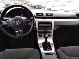 Volkswagen Passat 2,0 TDI 81kW DPF COMFORTLINE - 7