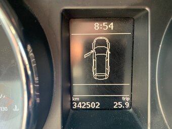 Škoda Superb combi 2.0 TDI Elegance r.v.2010 - 7
