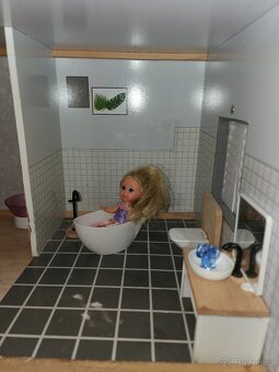 Domecek pro panenky a příslušenství - 7