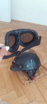 Kožená retro helma s brýlemi, kšiltem - 7