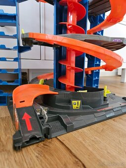 Hot Wheels Mega garáž - 7