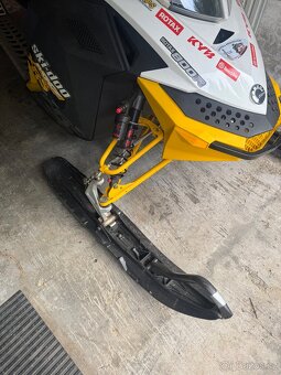 Skidoo mxz xrs 800 - 7