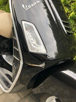 Vespa GTS 300, 2017, lehce poškozena - 7