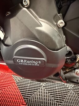 Prodám Yamaha R6 - 7