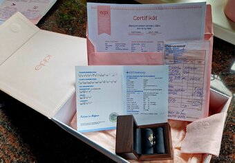 Zásnubní prsten s brilianty - 7