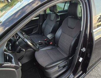 Škoda Octavia 3.Elegance 2.0 TDI 110 KW 2. maji serv kniha - 7