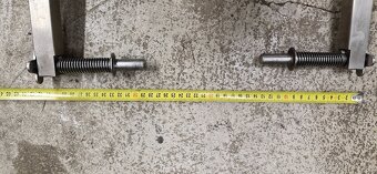 Stojan na motorku - 7