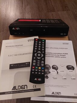 Satelitní TV systém pro karavan ALDEN - 7