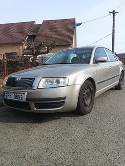 Škoda Superb - 7