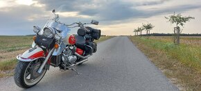 YAMAHA XVZ 1300 Royal Star - 7