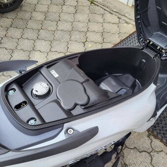 Sym Symphony 125i, 4 roky záruka - 7