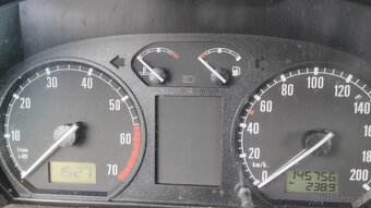 Škoda fabia 1.2 HTP 1.majitel - 7