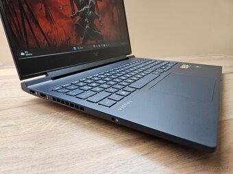 144HZ_NOVINKA HP VICTUS 16_R5-7640HS_16GB_RTX 4060 8GB - 7