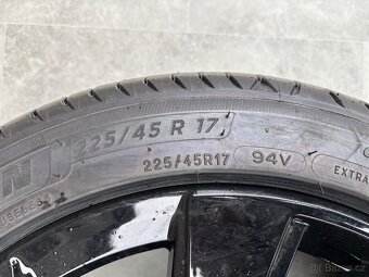 Letní kola 17" Opel Astra originální ráfky Kadett 225/45 17 - 7