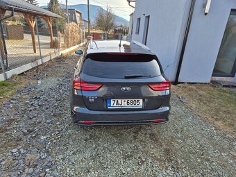 Kia ceed - 7