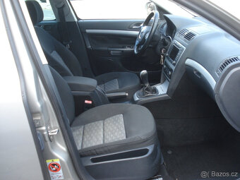 Škoda Octavia 1.6 TDI 1. Majitel Elegance - 7