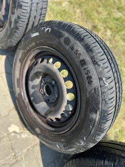 Škoda - kola R15 letní pneu Bravuris 5x112 - 7