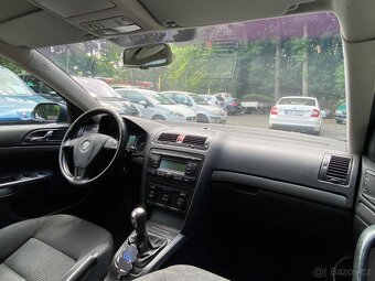 Škoda Octavia II Combi 1.9TDI 77kW tažné klima 2006 - 7