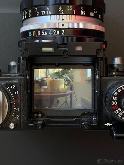Nikon F3 + Nikkor-H Auto 50mm f/2 (Made in Japan) - 7