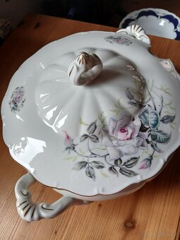 Jídelní souprava - 7