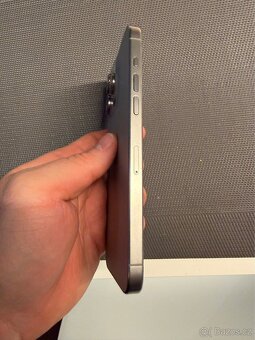 Apple IPhone 15 Pro Max - přírodní titan 256GB - 7