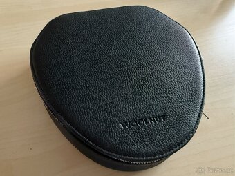 Kožené pouzdro pro AirPods Max černé Woolnut - 7