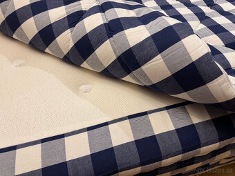 Luxusní postel Hastens 200x200cm, topper, čelo - 7