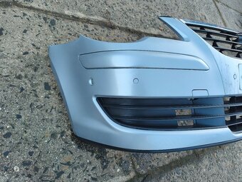 VW Touran facelift - přední náraznik , kapota - 7