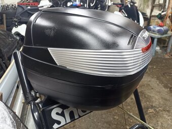 Kufr na moto Shad - 7