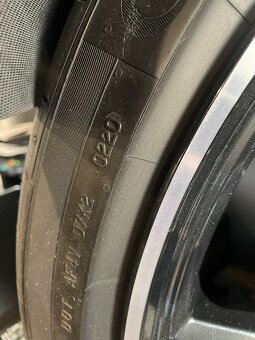 Originál alu Audi RS6 + pneu 285/30R22 Continental - 7