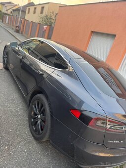 Tesla p90d - 7