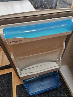 Prodám karavan Hobby Excelent Easy 460 - 7
