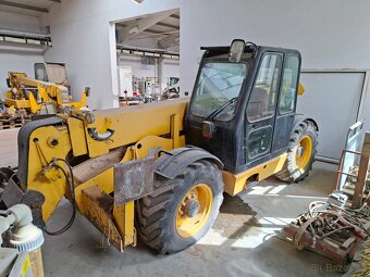 CATERPILLAR TH 63 4X4 - 7