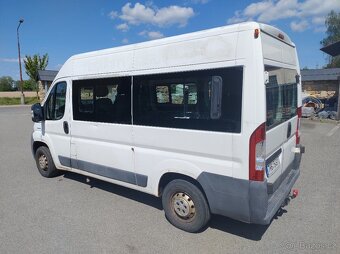 Peugeot Boxer L2H2 9 míst 2.2 HDI 88 kW - nízké Km - 7