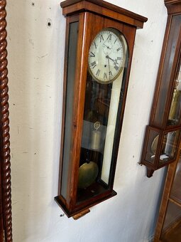 Hodiny biedermeier. - 7