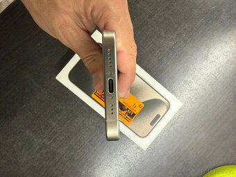 Iphone 15 Pro - 512GB + mag. kryt, stav nového - 7