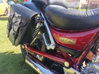 Suzuki Intruder 1400 - 7