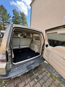 Mitsubishi Pajero V80 - 7