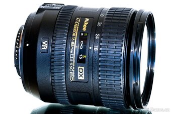 Nikon AF-S Nikkor 16-85mm VR + UV TOP STAV - 7