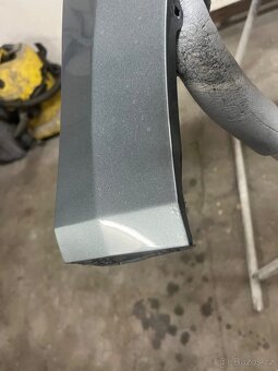 Škoda Superb III 3 pravý přední blatník - 7