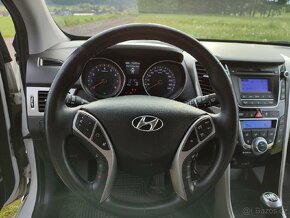 Hyundai i30 kombi Weekend. Odpočet DPH - 7