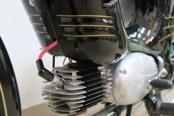 JAWA 555 - 7
