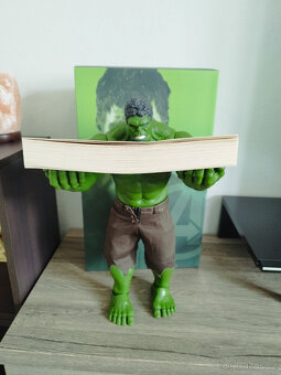 Velké Marvel figurky: (Hulka 42cm a Captain America 40cm) - 7