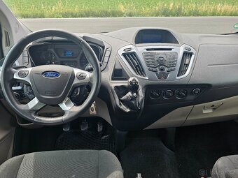 Ford Tourneo Custom 2,2tdci 114kw 8.míst model 2014 - 7