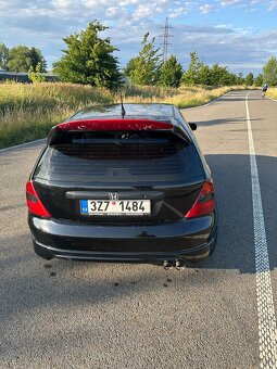 Honda Civic 7g d16 - 7