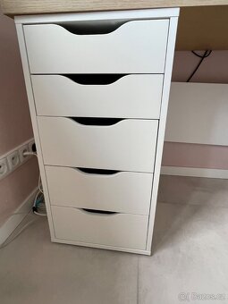 Pracovní stůl IKEA - 7