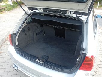 BMW e91 325i 160kw - 7