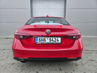 Giulia 2.0 TB 147 kW - 7
