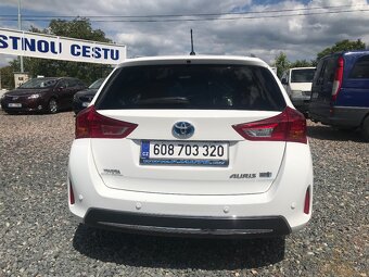 Toyota Auris, 1.8 Hybridní 73 KW,1.MAJ,ČR.. - 7