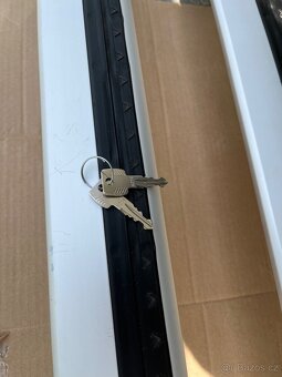 Thule 7106 Wingbar evo tyč 118 cm passat B8 - 7